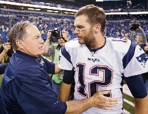La relación entre Belichick y Tom Brady no fue la mejor en los últimos años. AFP/J. Robbins