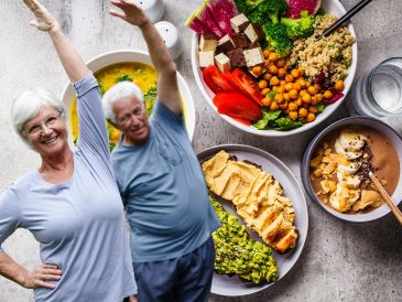 Seguir una dieta rica en vegetales, alimentos sanos de origen animal y pocos ultraprocesados, favorece el envejecimiento saludable. ESPECIAL / CANVA