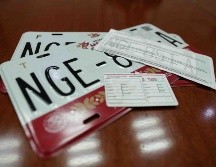 El programa de reemplacamiento requiere que todos los vehículos cuyas placas tengan terminación en 1 y 2 hagan el trámite en abril. SUN/ ARCHIVO