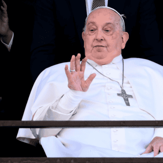 ¿Participará el Papa Francisco en eventos de Semana Santa tras ser dado de alta?