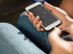 ¡Toma  nota! Si usas el mismo cargador para varios celulares, podría afectar tus dispositivos gravemente. Pixabay.