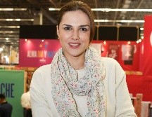 Erika Pavón promociona su libro 