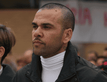 Dani Alves había sido denunciado por Pumas por cinco millones de dólares por incumplimiento de contrato y abandono de trabajo. AP/ ARCHIVO.