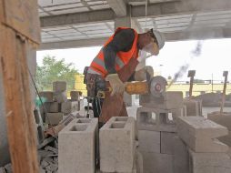 El sector de los servicios fue el principal responsable de la pérdida de empleo con la eliminación de 305 mil plazas en febrero. EL INFORMADOR/ARCHIVO