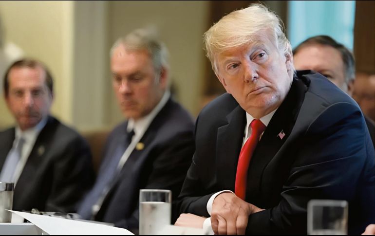 El presidente de EU genera “alboroto” en México y Canadá luego de que  impuso aranceles del 25% a la industria automotriz. EL UNIVERSAL