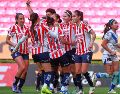 Chivas no perdonó y soltó todo el arsenal para llevarse la victoria ante su gente. IMAGO7.
