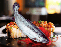 Uno de los platillos más comunes en que se agrega el salmón es el sushi. EL INFORMADOR / ARCHIVO