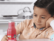 Estos son las bebidas que pueden perjudicar al más pequeño de la casa. PROFECO