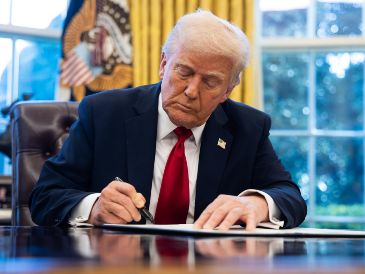 "Si ellos nos cobran, nosotros les cobramos", ha reiterado Trump en varias ocasiones. EFE /EPA / F. Chung