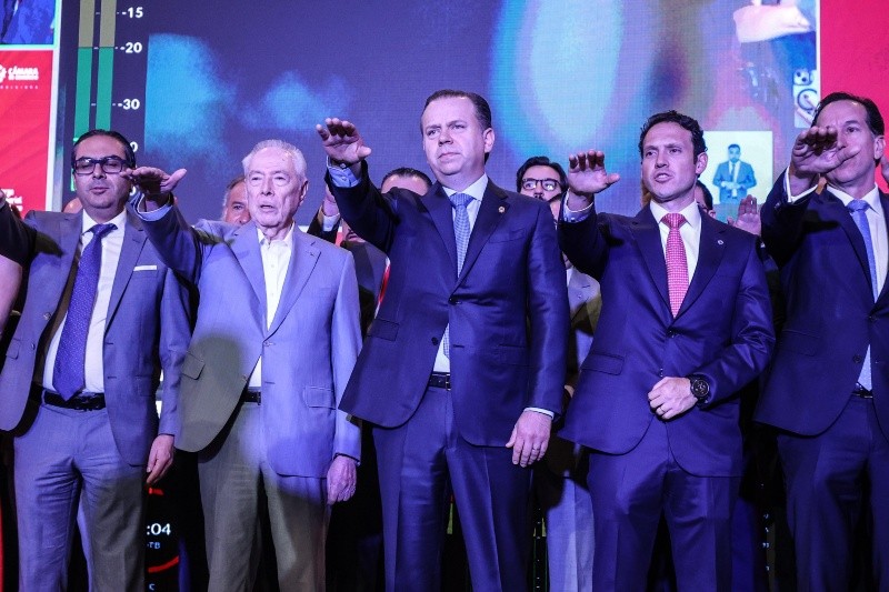  Arroyo Navarro tomó protesta para el segundo periodo al frente de la Cámara de Comercio de Guadalajara. EL INFORMADOR/A. NAVARRO