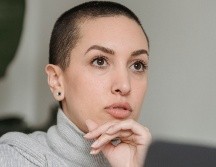 La psicóloga Ana Ospina señala que este tipo de corte se suele asociar a un cambio de vida, de ritmo, de etapa o simplemente por optar tener un estilo más cómodo y práctico. CANVA/ ESPECIAL