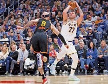 Luka Doncic comandó el poder ofensivo de los Lakers, que se impusieron por 27 puntos. AP