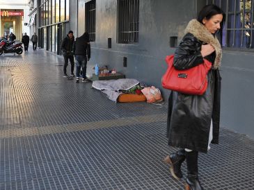 Las tendencias de la moda global pueden tardar en reflejarse o simplemente no tener el mismo impacto. EFE / ARCHIVO