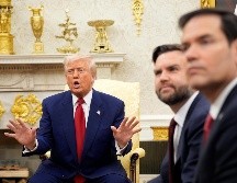 Donald Trump dijo que las fuerzas estadounidenses deberían asumir el control de Gaza. EFE/ Y. Gripas