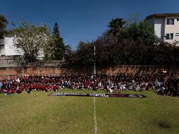 Los futbolistas convivieron con los menores en actividades recreativas llenas de alegría y momentos emotivos. CORTESÍA/ ATLAS FC.