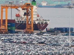 Entre las economías más afectadas se encuentran varias asiáticas, como China (104 % de aranceles), Vietnam (46 %), Taiwán (32 %), India (27 %), Corea del Sur (25 %) y Japón (24%). EFE/H. Jeon