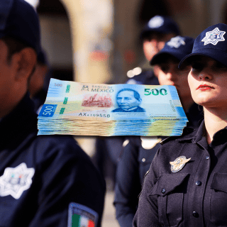 ¿Qué policía en México gana más al mes?