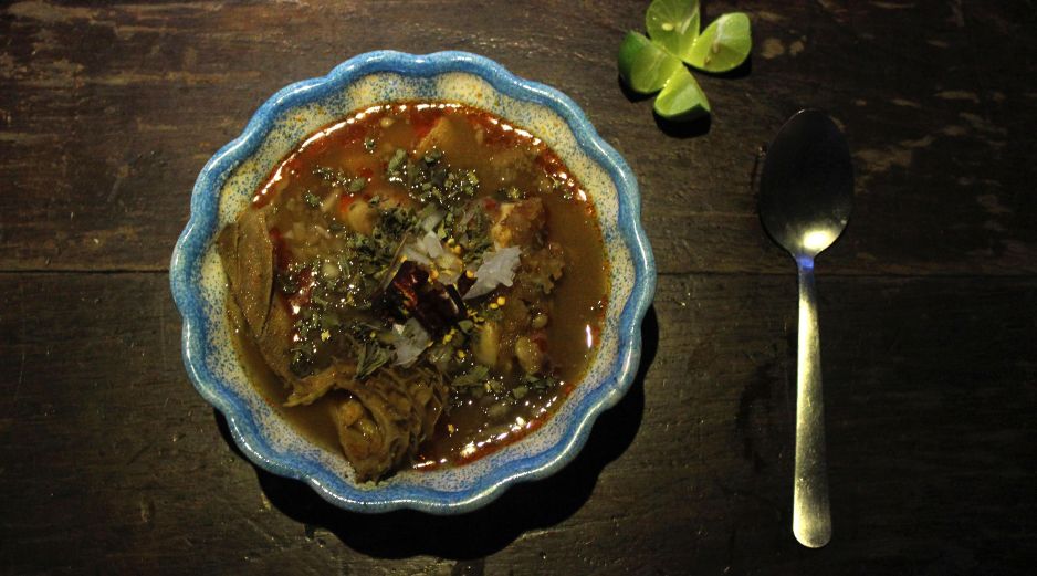 En México, las carnes que forman parte de un plato de menudo son llamadas pancita, panal, libro y cuajo, aunque también se suele añadir la tripa y las patas.  EL INFORMADOR / ARCHIVO