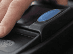 En Xalapa, la toma de datos biométricos se lleva a cabo en la Oficialía del Registro Civil. X / GROK