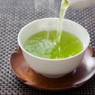 ¿Qué tan saludable es tomar té verde?