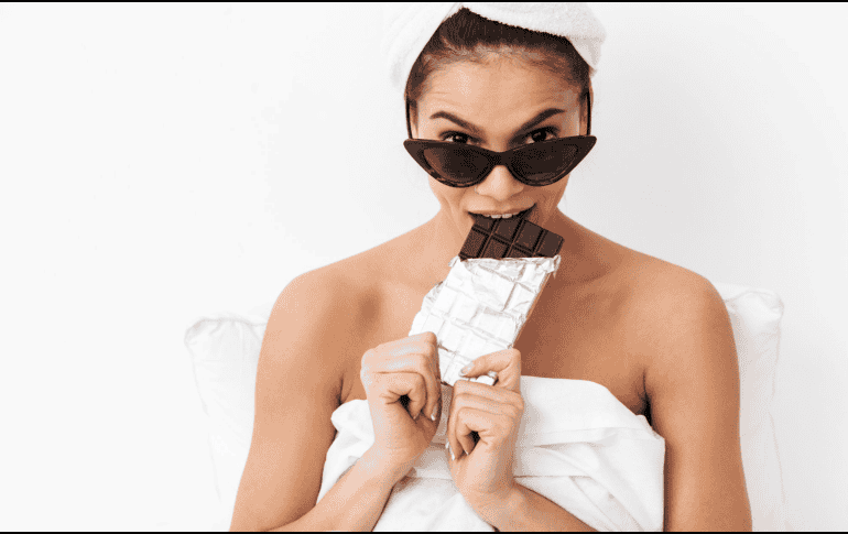 Superar los antojos de azúcar, sal y carbohidratos no es tarea fácil, especialmente cuando se intenta adoptar una alimentación más saludable o perder peso.  CANVA