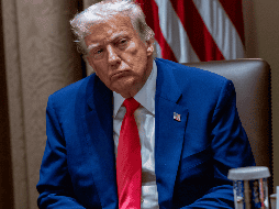 Donald Trump, en la reunión de este jueves 10 de abril con su gabinete en la Casa Blanca. EFE / S. Thew