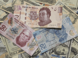 La volatilidad cambiaria ha sido una constante durante la semana, influenciada por las recientes decisiones del presidente de Estados Unidos. CANVA