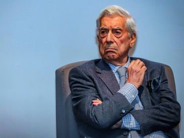 MARIO VARGAS LLOSA. Pese a las diferencias políticas con el escritor, Claudia Sheinbaum dio "nuestro reconocimiento, nuestras palabras y el pésame a sus familiares" por la muerte del escritor peruano. NTX / ARCHIVO