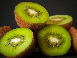 Consumir kiwi puede traer diferentes beneficios para la salud. Pexels