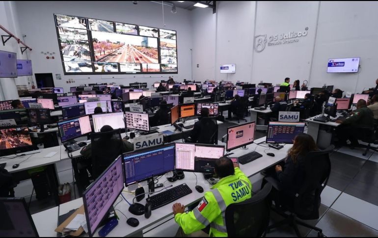 El operativo contempla presencia virtual y física en puntos estratégicos, con coordinación entre Seguridad Pública, Servicios Médicos, Protección Civil y Bomberos. EL INFORMADOR/ H. Figueroa.