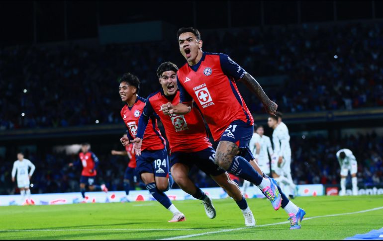 Cruz Azul llegó a 32 puntos y superó en la tabla a América y Tigres. IMAGO7/E. Sánchez