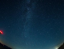 Entre las 2:00 y las 5:00 del lunes 21 de abril será el mejor momento para ver la lluvia de estrellas. XINHUA/J. Hu