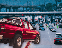 Esta multa a los conductores de camionetas pickup podría ser de casi 3 mil pesos. SUN / ARCHIVO