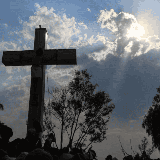 ¿Por qué se acostumbra NO bañarse en Viernes Santo?