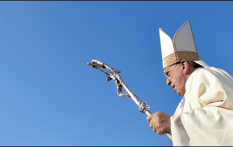 El cónclave se celebra con los cardenales encerrados para animar al acuerdo y evitar interferencias. EFE/EPA/E. FERRARI
