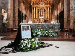 El traslado del cuerpo del Papa Francisco a la basílica Vaticana para el homenaje de todos los fieles podría tener lugar ya este miércoles 23 de abril. AP /N. PISARENKO
