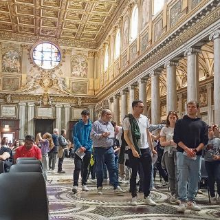 Roma alista operativo para proteger a fieles católicos