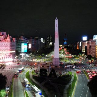 Con misas y oraciones, Argentina vive el segundo día de duelo por el Papa Francisco