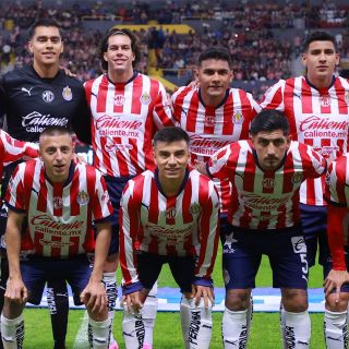 Chivas comienza a descartar técnicos entre su lista de opciones