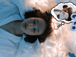 Soñar con un ex, aun estando en una relación, es un fenómeno común que no debe interpretarse como una señal de problemas amorosos inminentes. CANVA