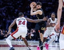 Los Cavaliers se impusieron en el cuarto juego con una diferencia de 55 puntos, el cuarto margen de victoria más amplio en la historia de playoffs. EFE/C. Herrera