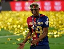 Lamine Yamal (en la foto celebrando la Copa del Rey) podría marcar la diferencia este día. AP/J. Monfort