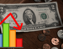 El fortalecimiento del peso también se vio respaldado por un superávit comercial de tres mil 440 millones de dólares registrado en marzo, cifra que superó ampliamente las expectativas del mercado. UNSPLASH / CANVA