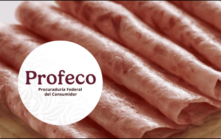 Dos de los 10 productos analizados no cumplieron con su declaración de grasa y uno de ellos incumplió en su declaración de proteína. ESPECIAL/Profeco