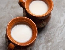 Durante el periodo azteca, el consumo de pulque estaba reservado para la élite, ceremonias religiosas, madres lactantes y ancianos, dada su importancia nutricional. ESPECIAL / CANVA