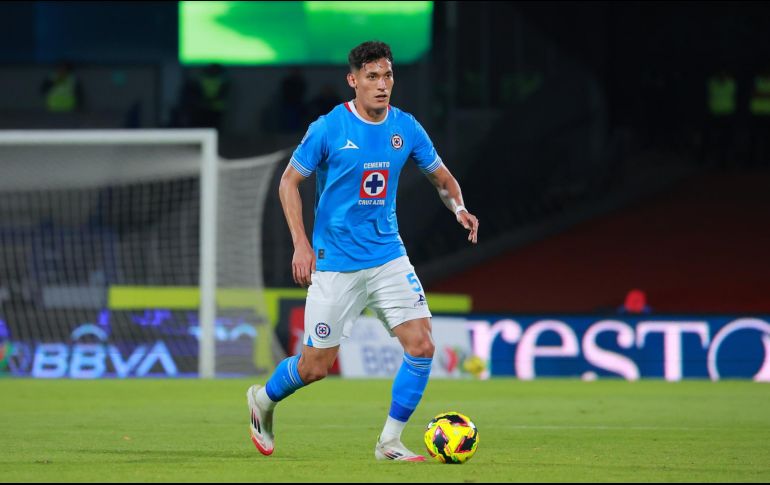 Chiquete decidió convertirse en un elemento celeste y, después de cuatro meses, está muy cerca de ganar su primer título con la escuadra capitalina. IMAGO7.