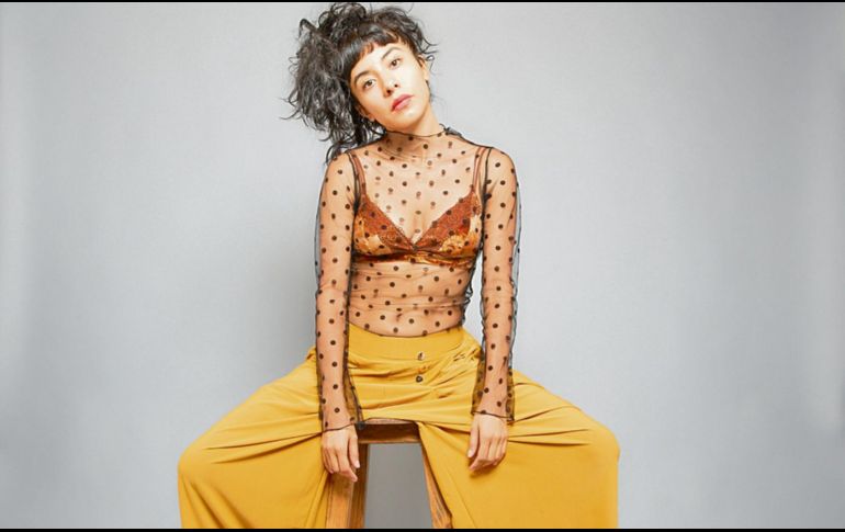 La actriz agradeció la libertad del director de la cinta, Horacio Alcalá, para darle forma a su personaje en “Sobre las olas”. ESPECIAL