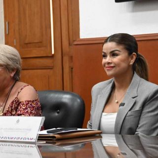 Gabriela Cárdenas llama a municipios de Jalisco a implementar la Ley Estatal de Cuidados