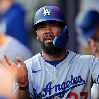 Los Dodgers ponen a Teoscar Hernández, en la lista de lesionados