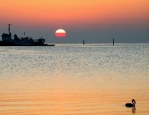 El nombre del cuerpo de agua es un tema sensible para los iraníes, quienes abrazan la larga historia de su país como el Imperio Persa. AFP / ARCHIVO
